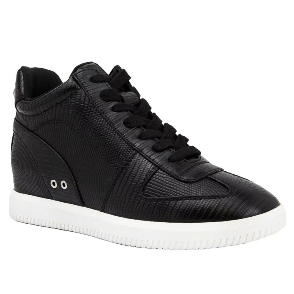 NEW Women's High Top Sneakers Black Textured Shine Lace-up Shoes 6M True Craft